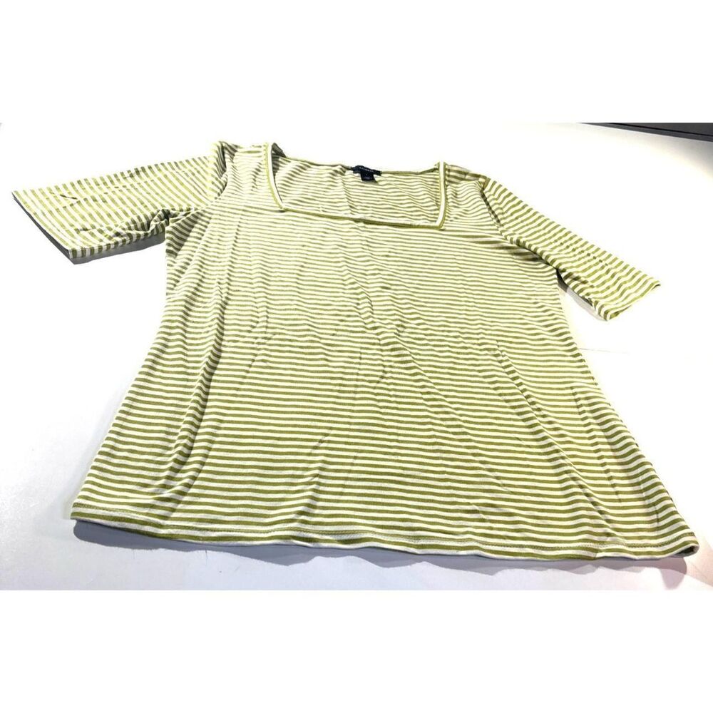 Halogen Women's Green and White T-shirt